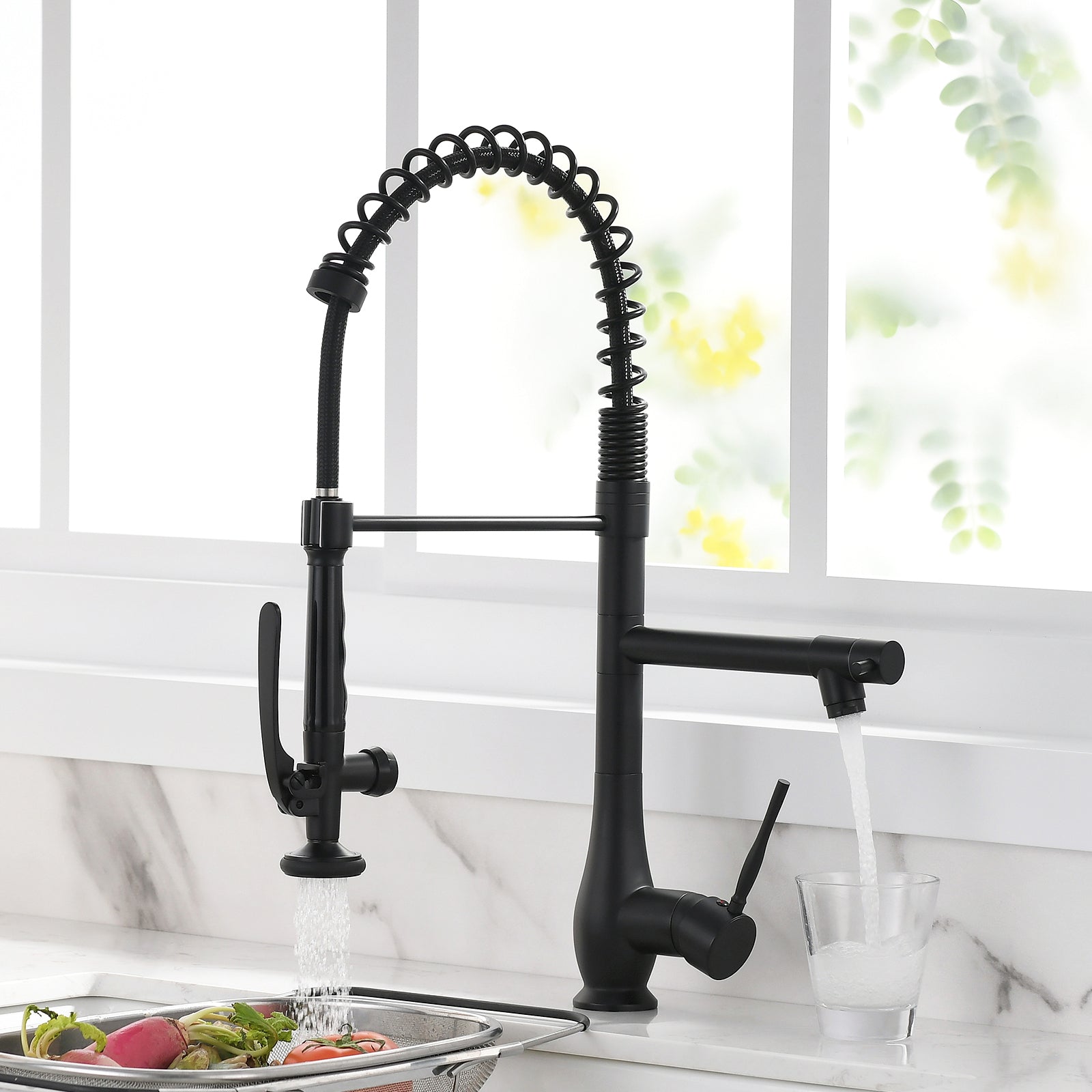 Single Handle Kitchen Sink Faucet - Black and Silver