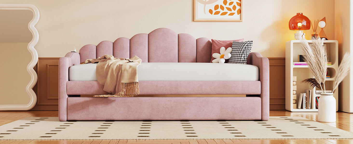 Twin size Upholstered Daybed with Trundle ,Velvet Sofabed with USB Charging Ports, No Box-spring Needed - Pink
