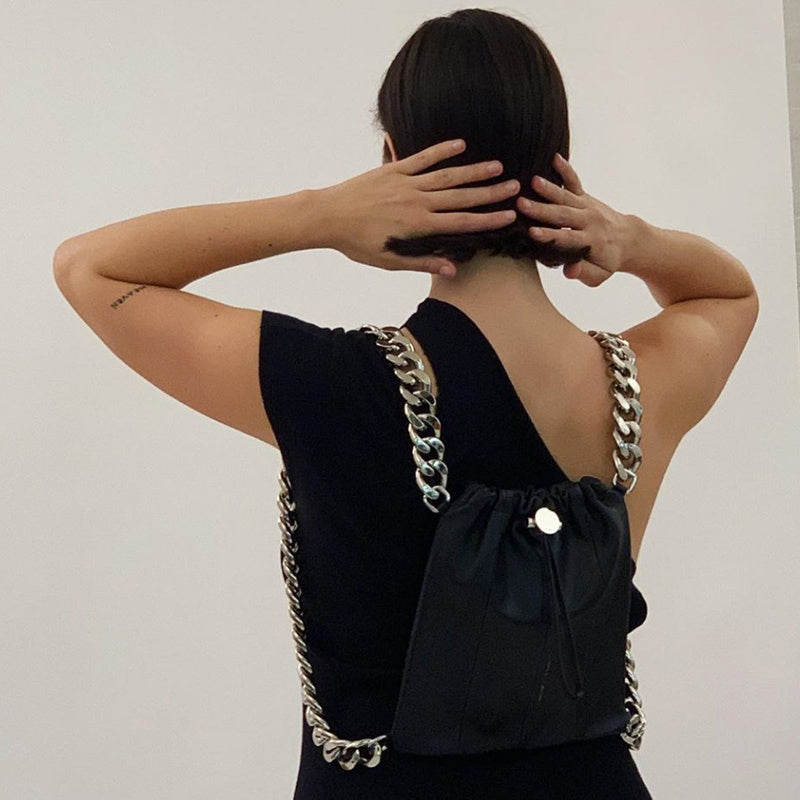 Metal Thick Chain Personalized Drawstring Bucket Shoulder Bag - Black