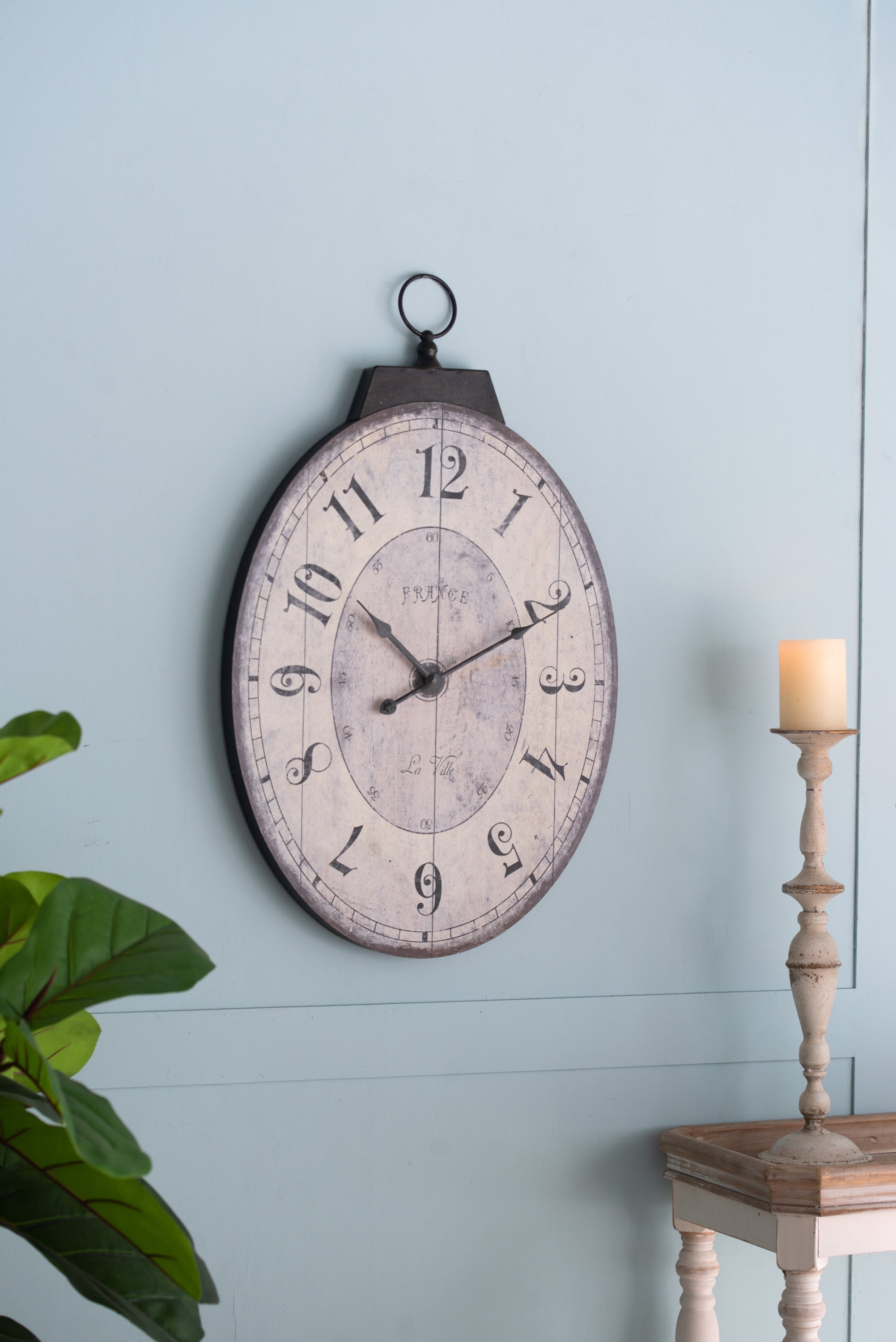 18"x29" Antique White Oval Wall Clock, Traditional Vintage Home Decor Clock