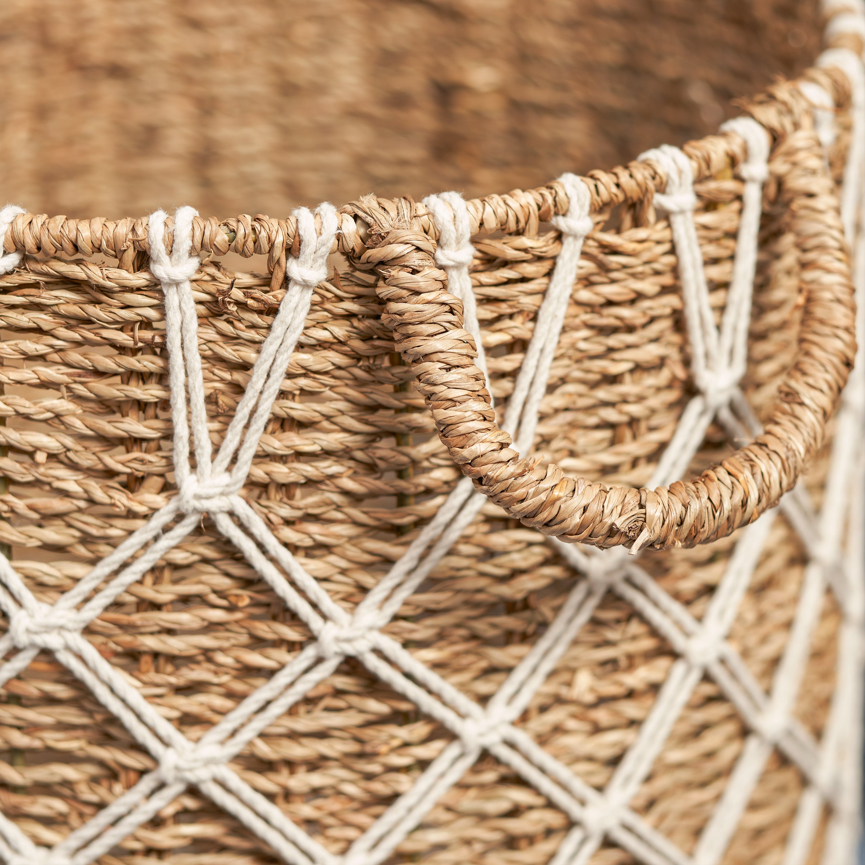 Round Water Hyacinth Woven Laundry Basket with Handles - 15" x 15" x 18.5" - Natural Brown