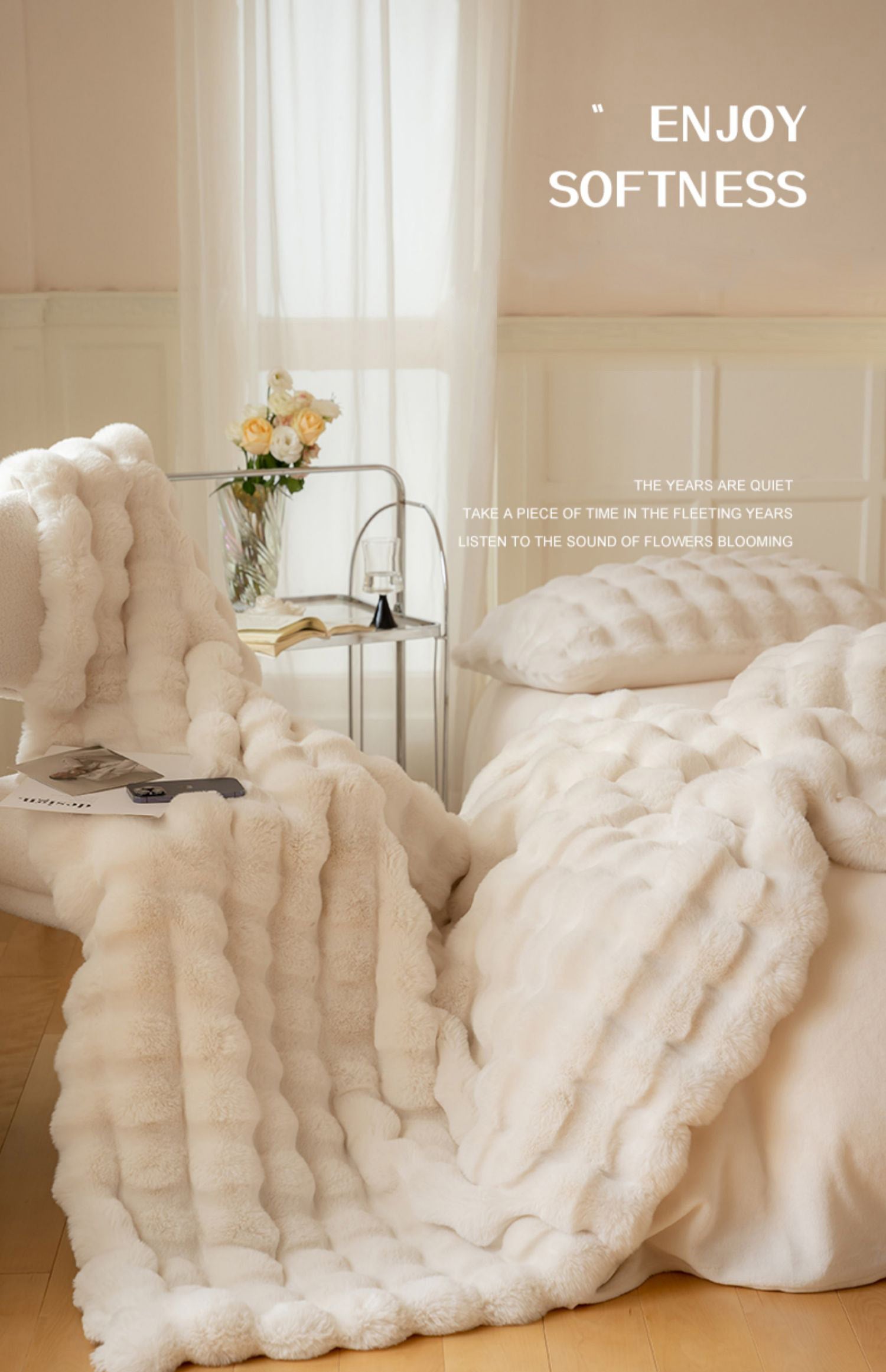 Large Cream Throw Blanket for Couch and for Bed, Soft and Cozy - Faux Fur Gloss White