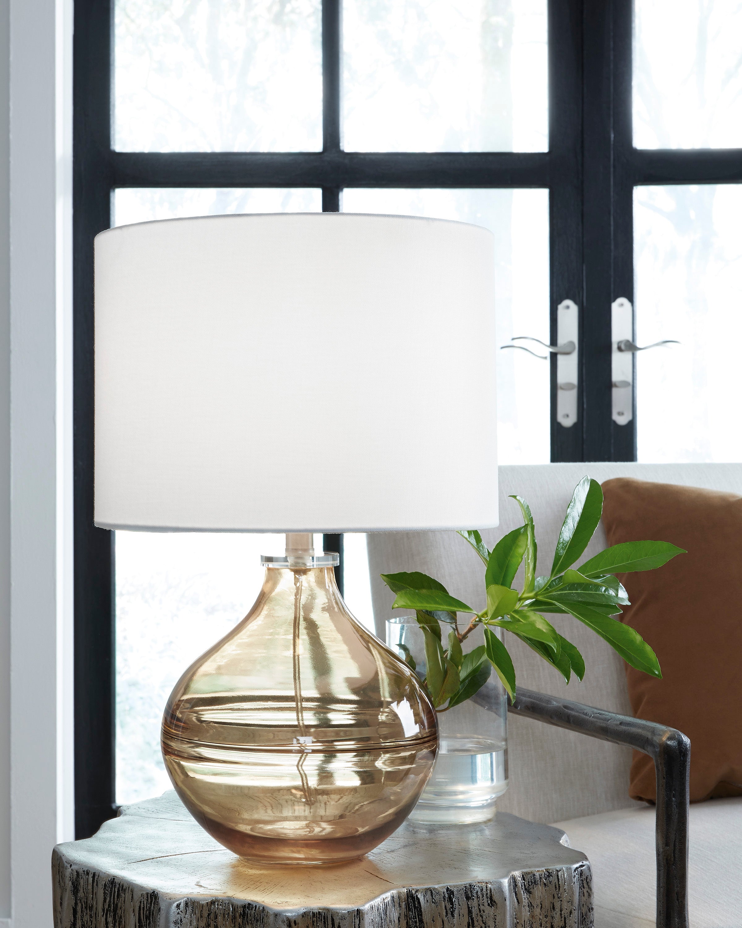 White Glass Contemporary Table Lamp 
