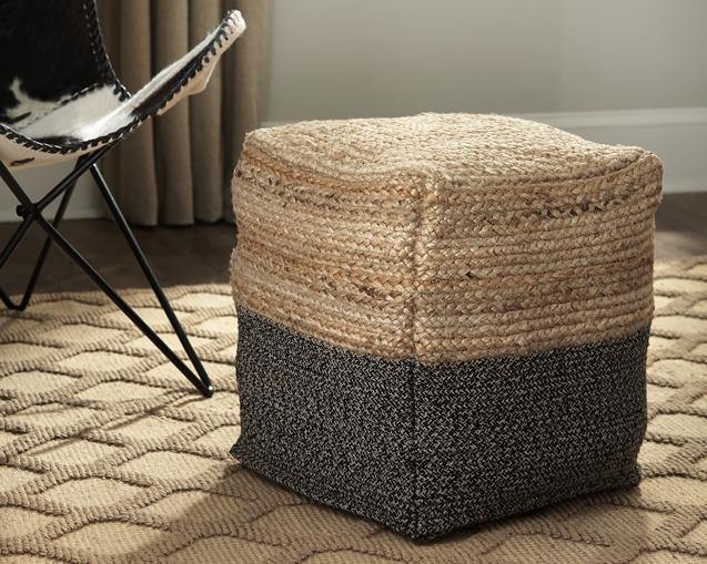 Sweed Valley Casual Pouf Natural/Black