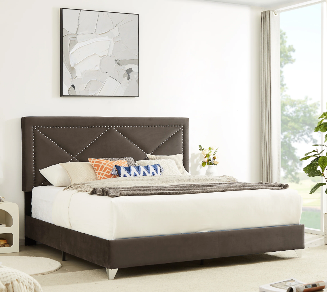King Bed - Beautiful brass studs adorn the headboard, strong wooden slats + metal legs with Electroplate