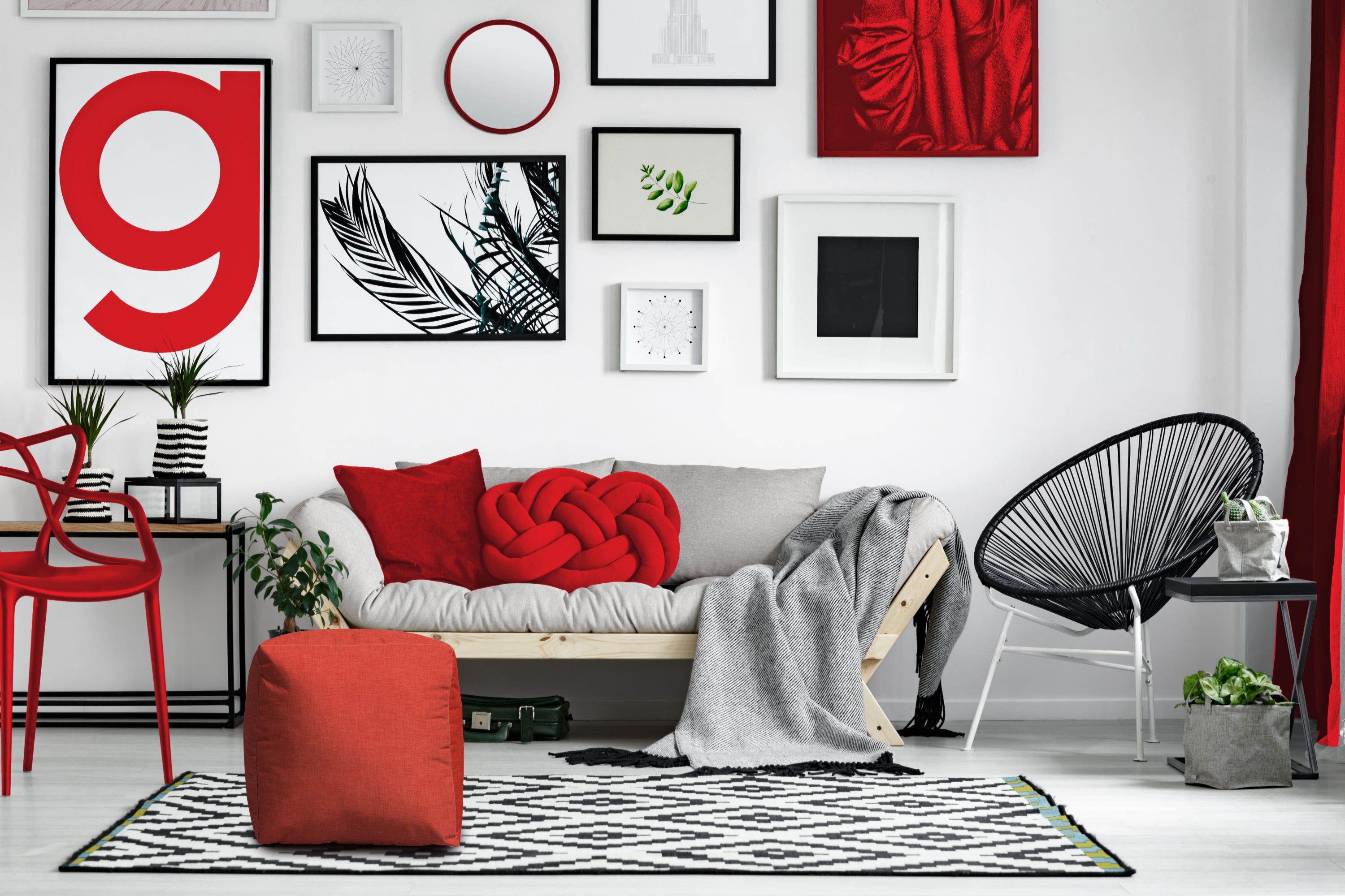 Coral Indoor/Outdoor Pouf