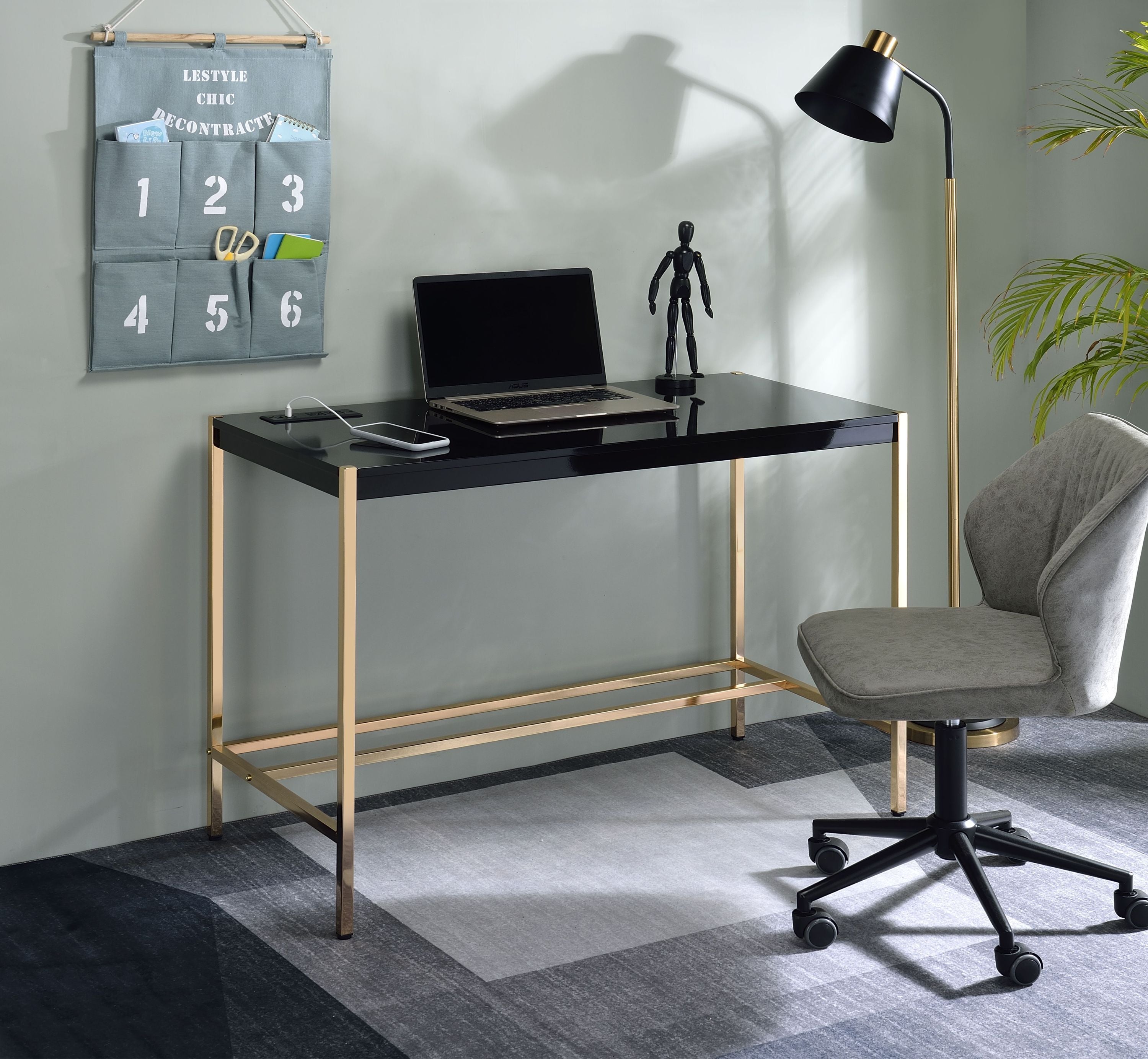 Classic Writing Desk w/USB Port
