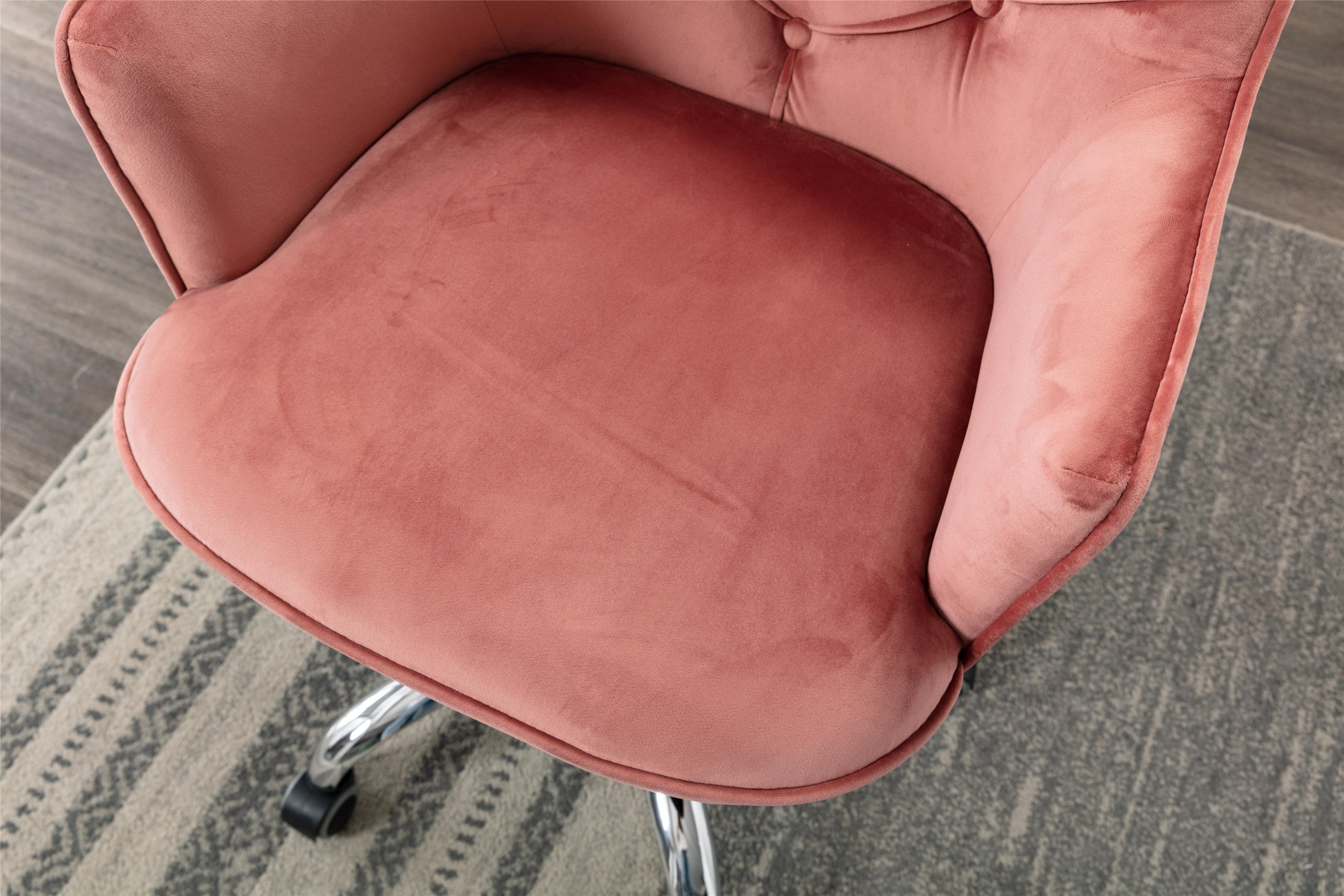 Modern Velvet Swivel Shell Chair  - Pink Red