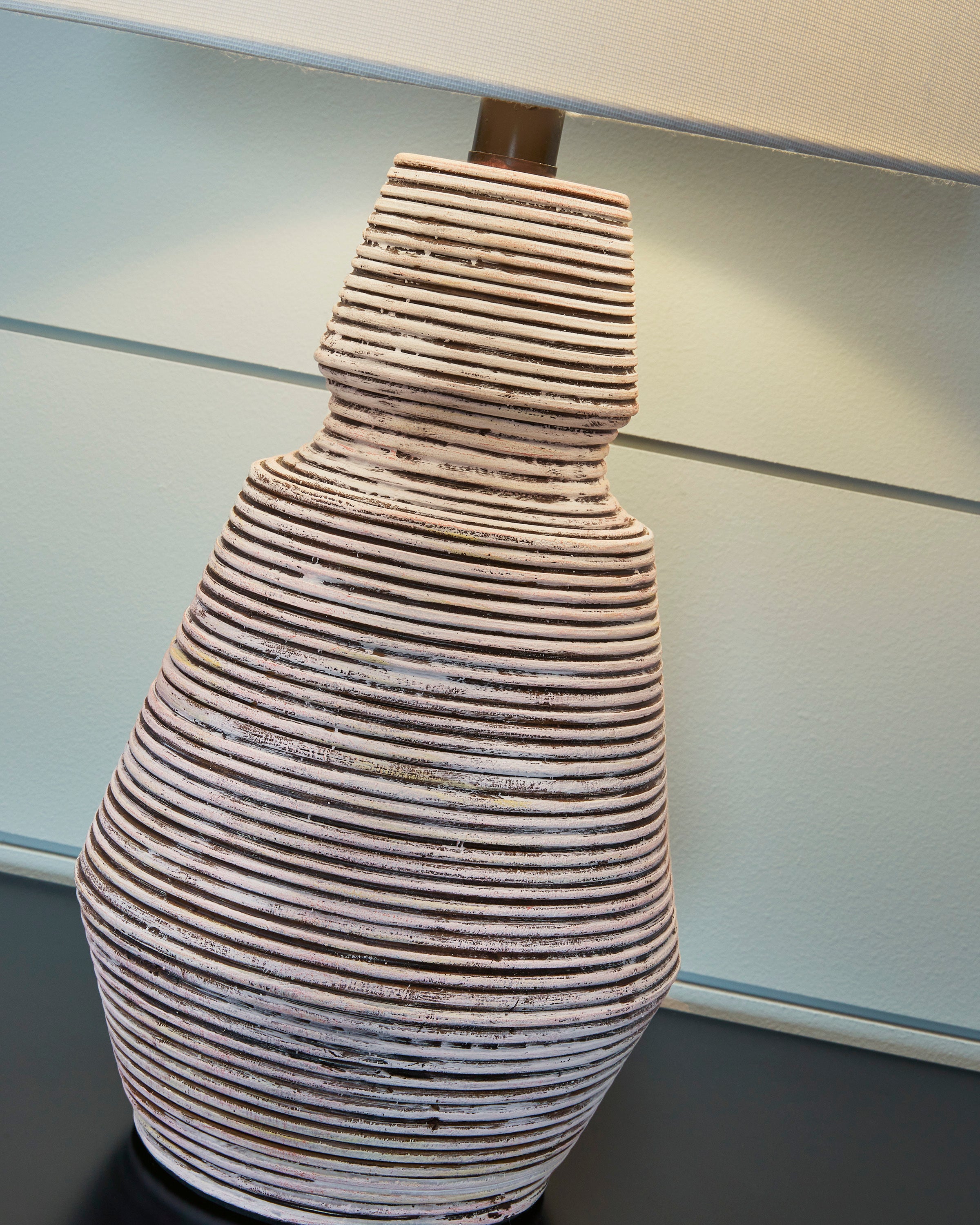 Brick Red/White Table Lamp 