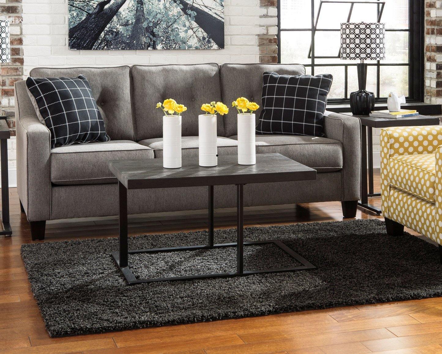 Caci Charcoal Traditional 5' x 7' Rug