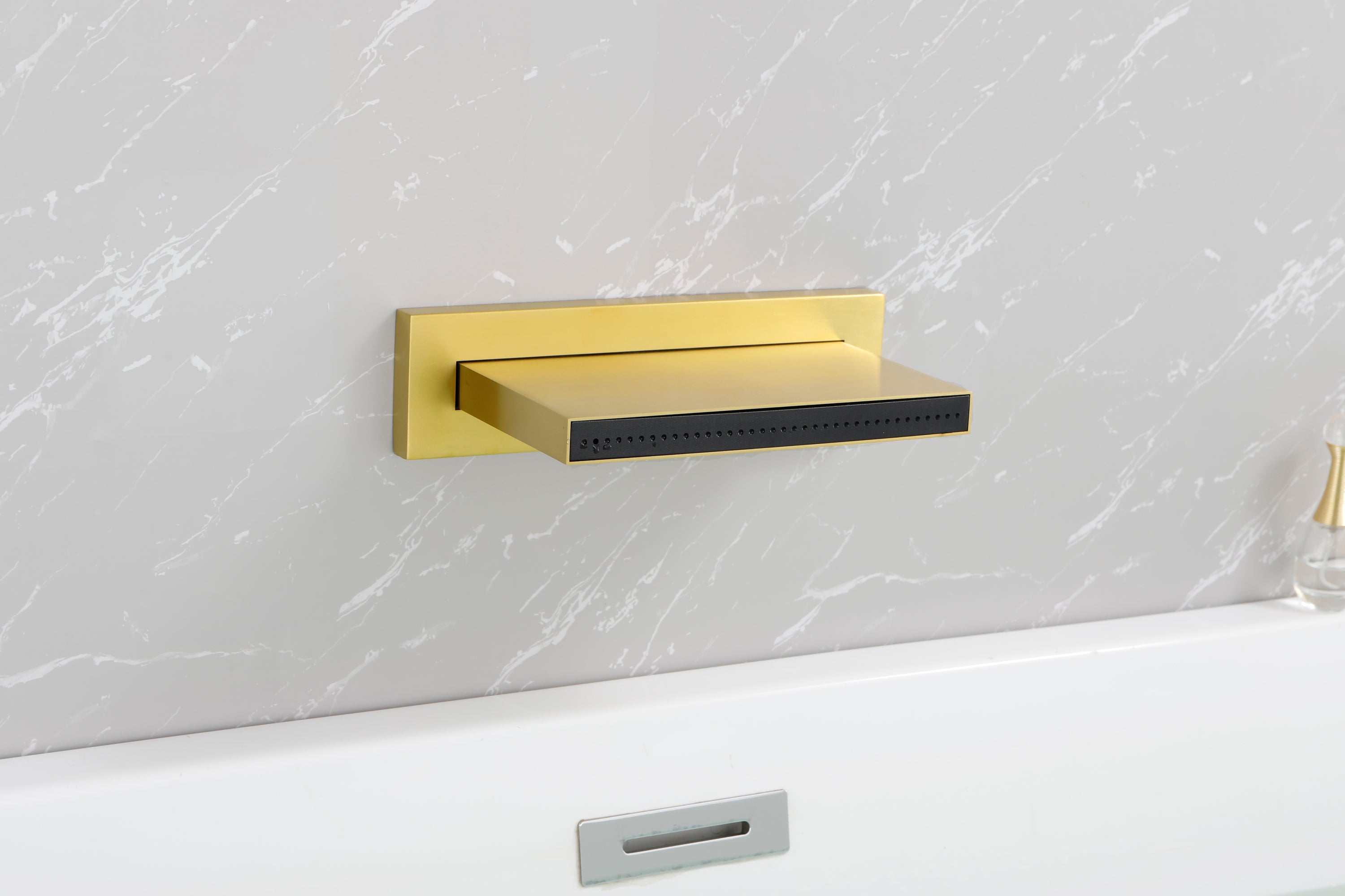 Shower Waterfall Tub Faucet Wall Mount Tub Filler Spout For Bathroom sink High Flow Cascade Waterfall - Gold
