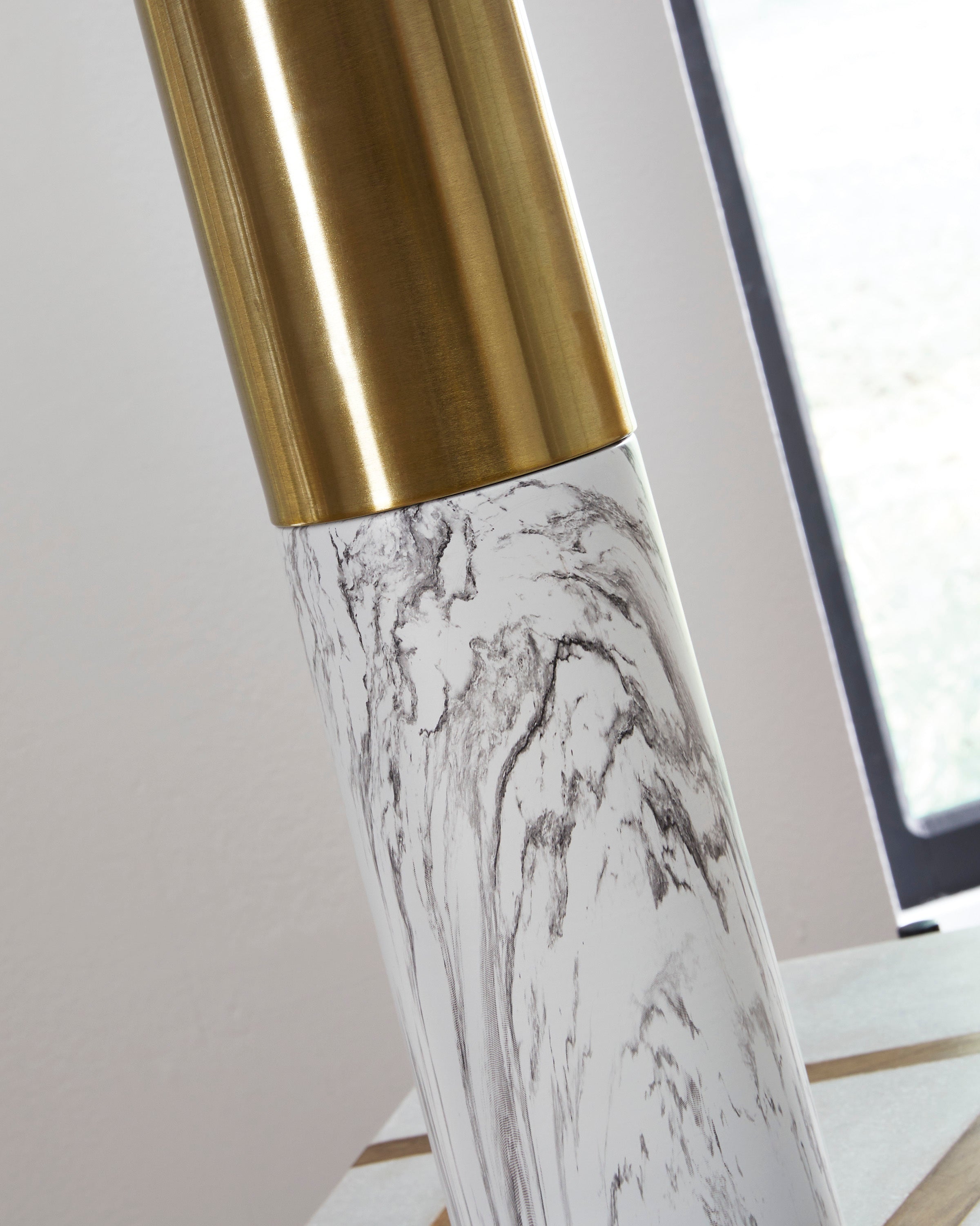 Contemporary Table Lamp