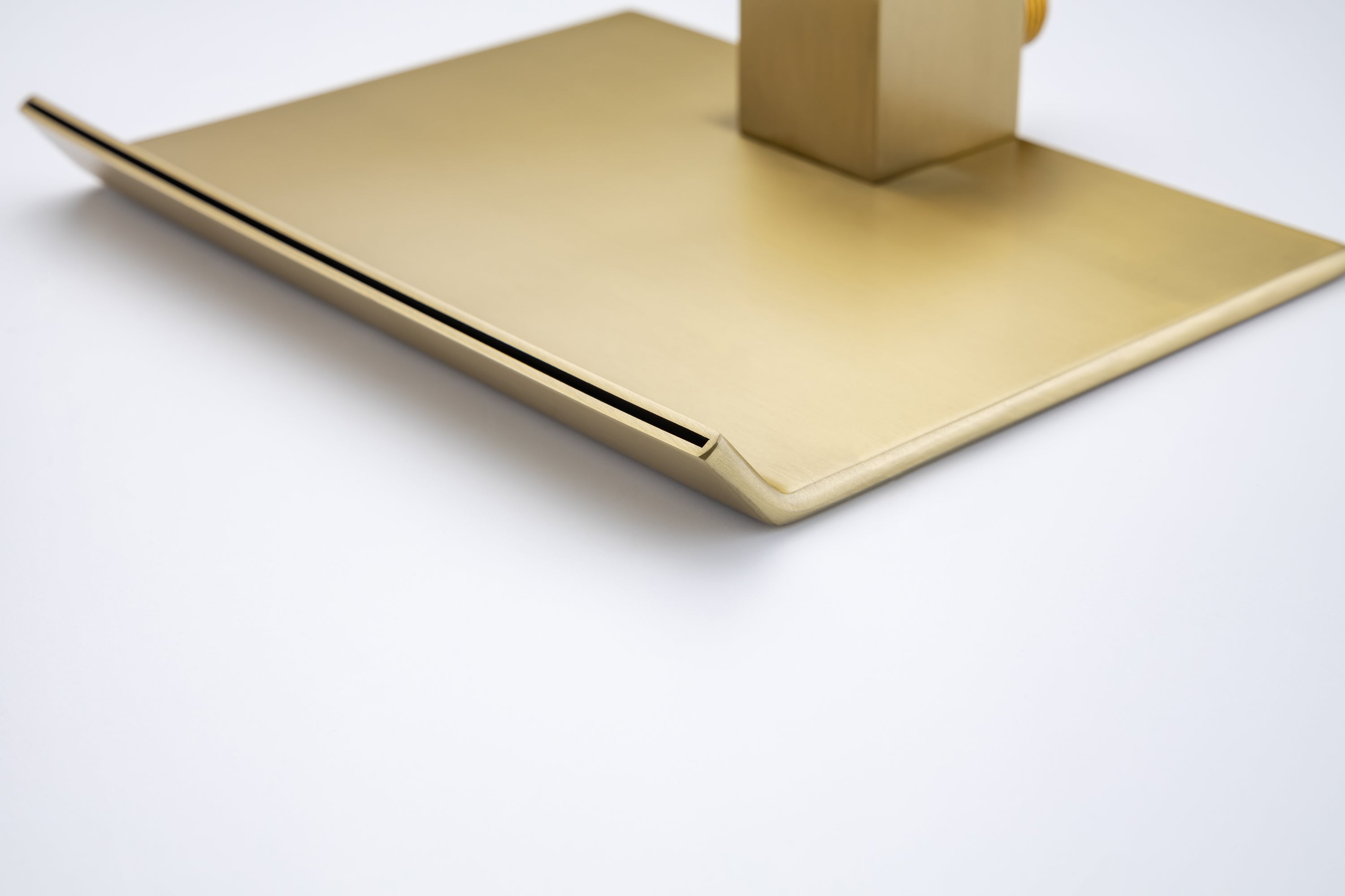 Waterfall Tub Faucet Wall Mount Roman Tub Filler Chrome Single Handle Brass Bathroom Bathtub Faucet with Hand Shower - Gold