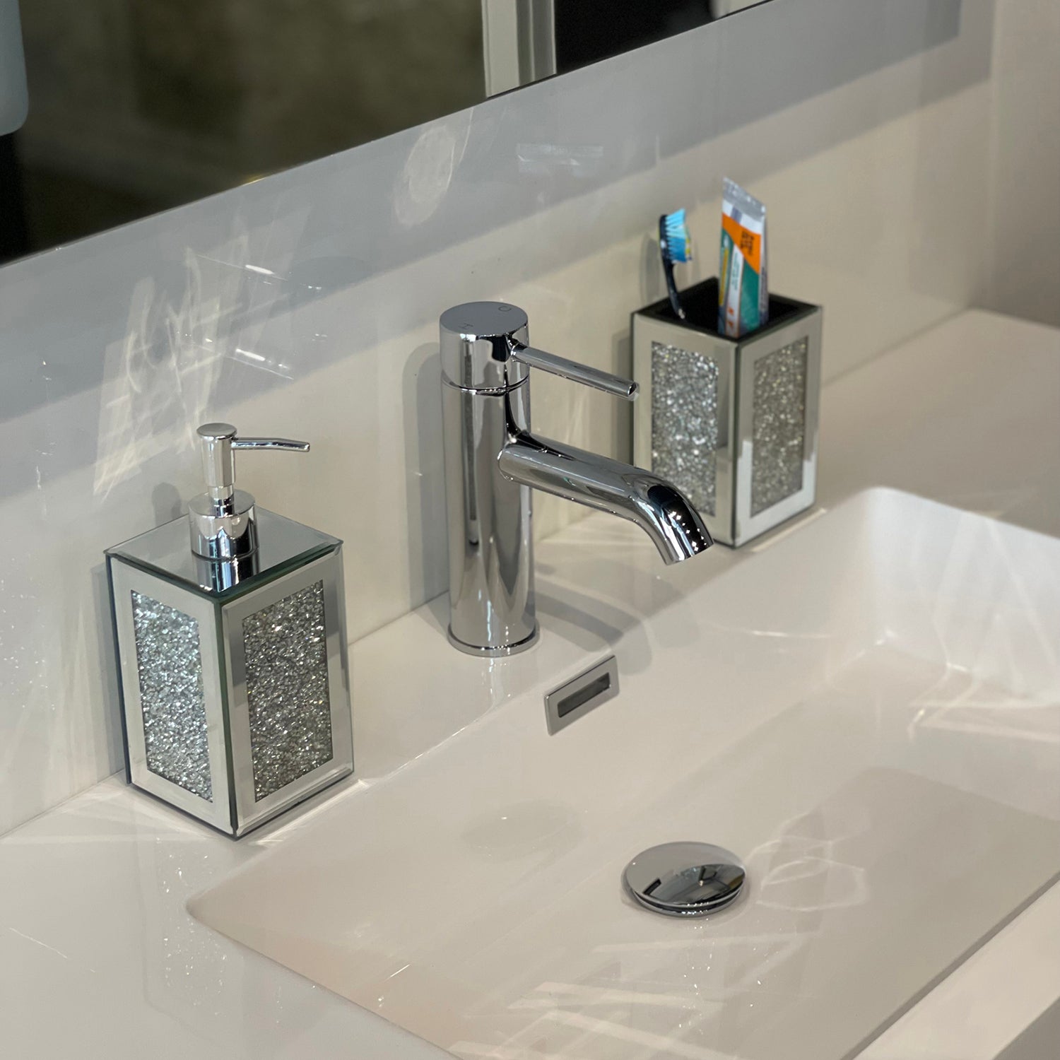 Ambrose Exquisite 2 Piece Square Soap Dispenser and Toothbrush Holder - Silver
