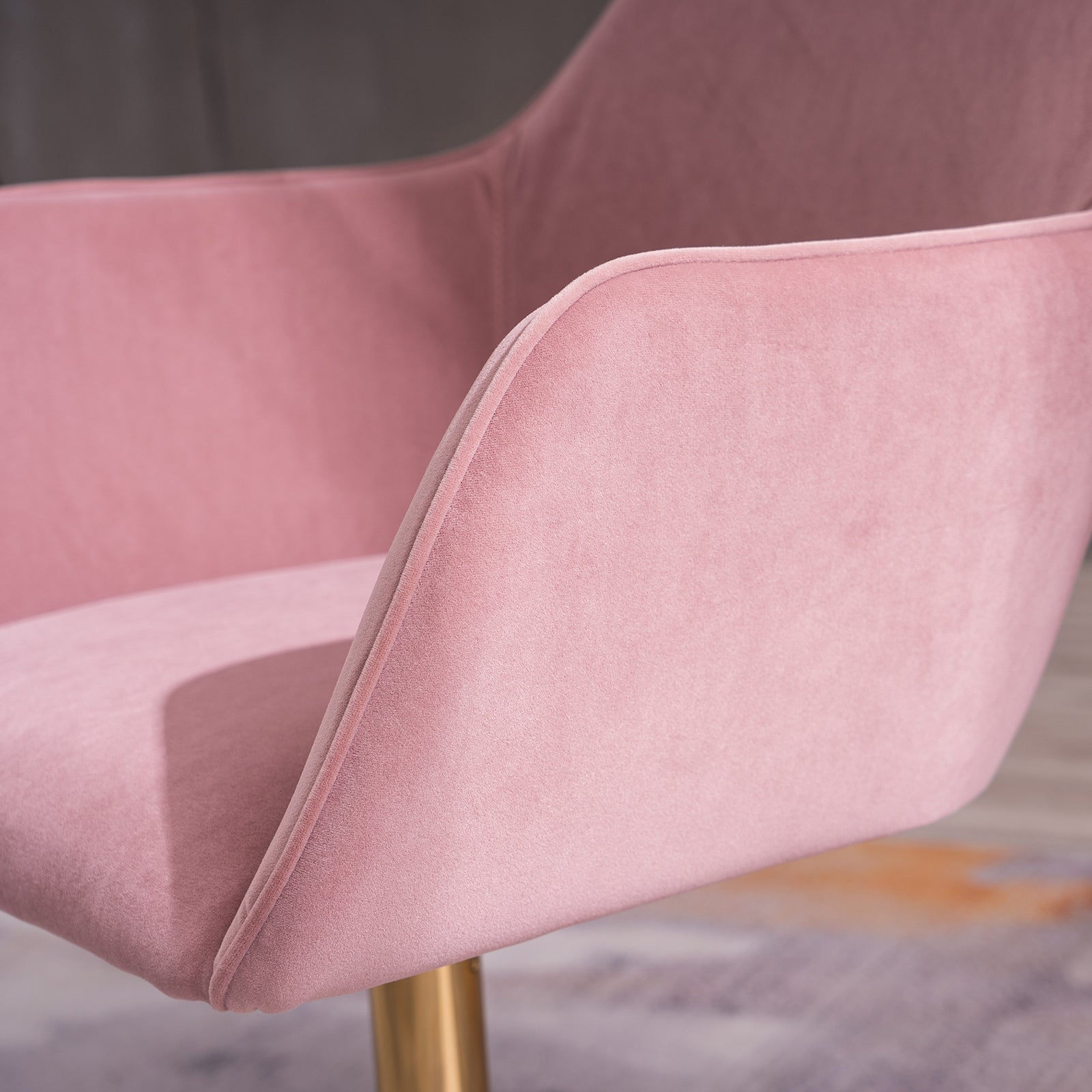 Velvet Chair
